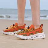 Oranje AquaVibe waterschoenen